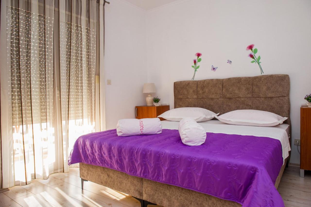 Apartments Nino Podstrana Ngoại thất bức ảnh