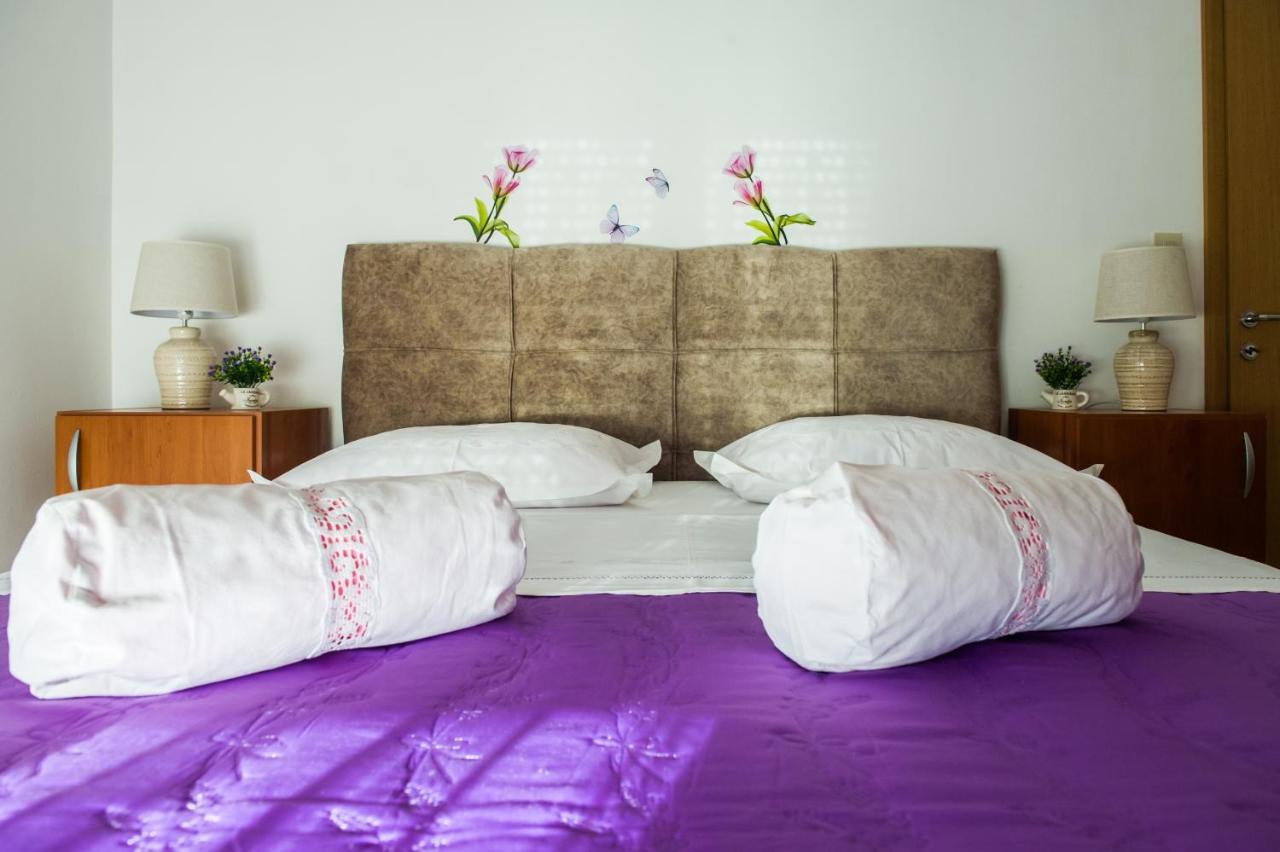 Apartments Nino Podstrana Ngoại thất bức ảnh