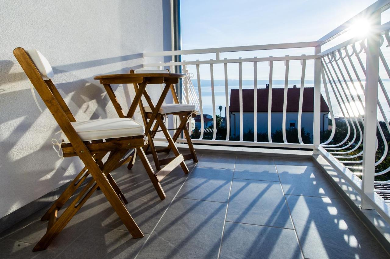 Apartments Nino Podstrana Ngoại thất bức ảnh
