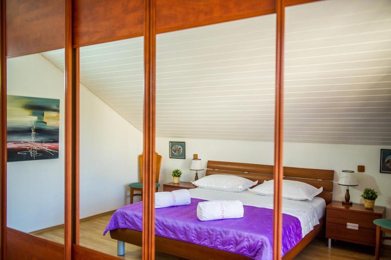 Apartments Nino Podstrana Ngoại thất bức ảnh