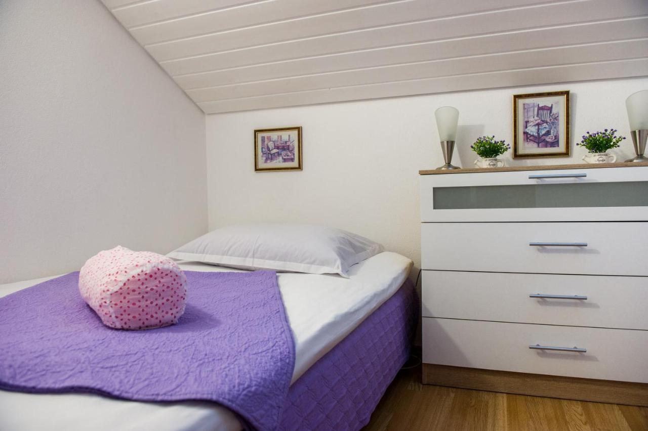 Apartments Nino Podstrana Ngoại thất bức ảnh