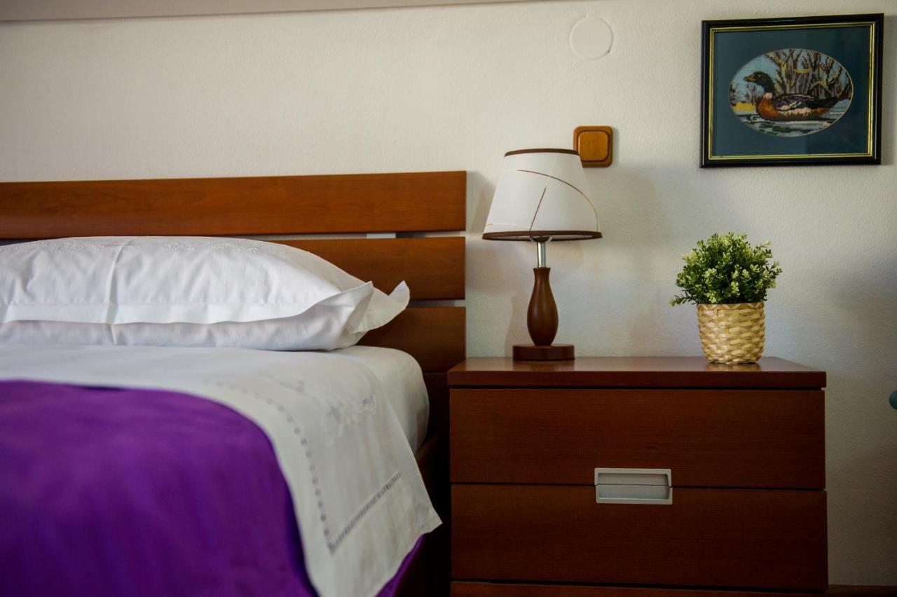 Apartments Nino Podstrana Ngoại thất bức ảnh